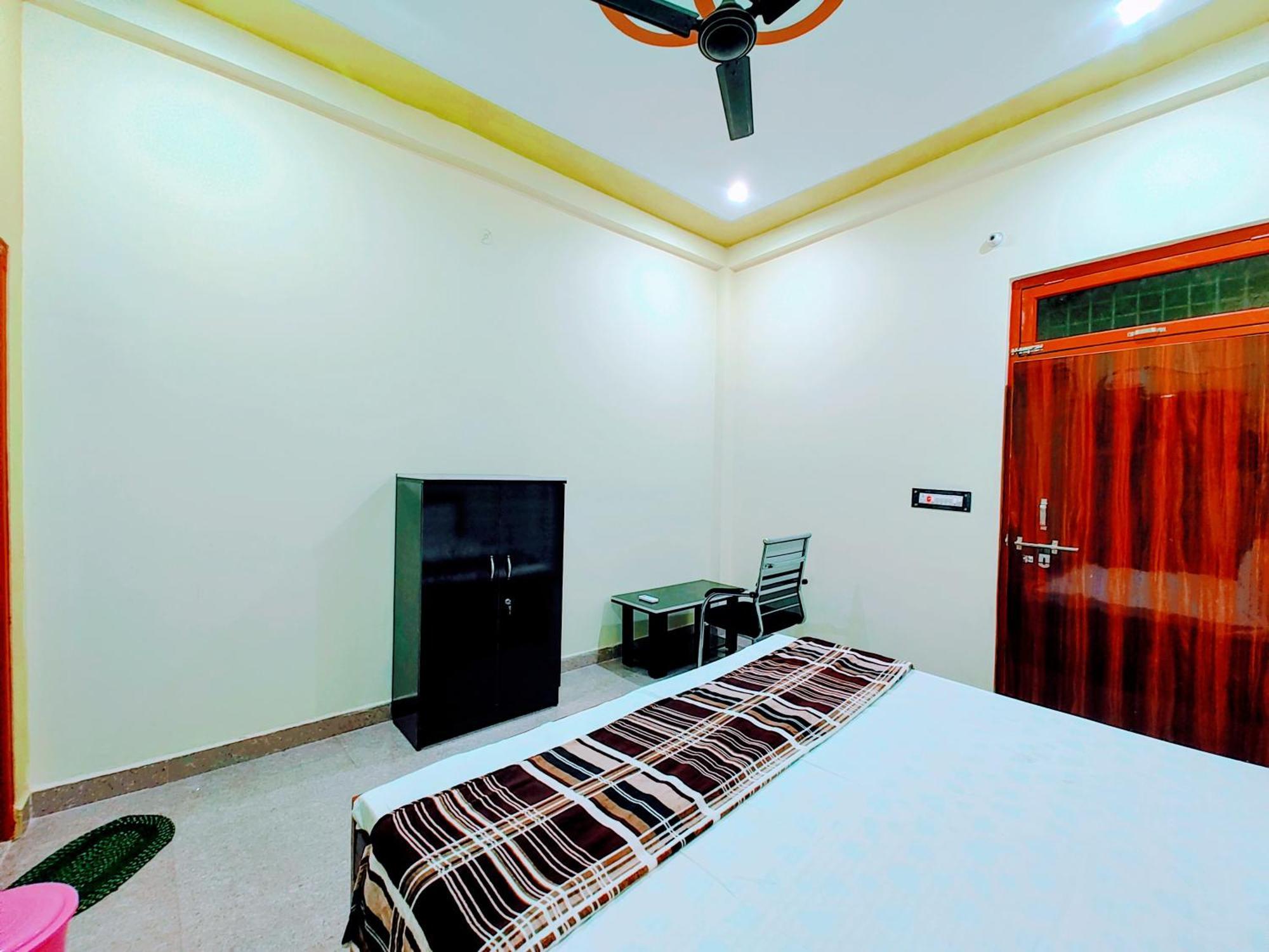 Hotel Raghukul Ayodhya المظهر الخارجي الصورة