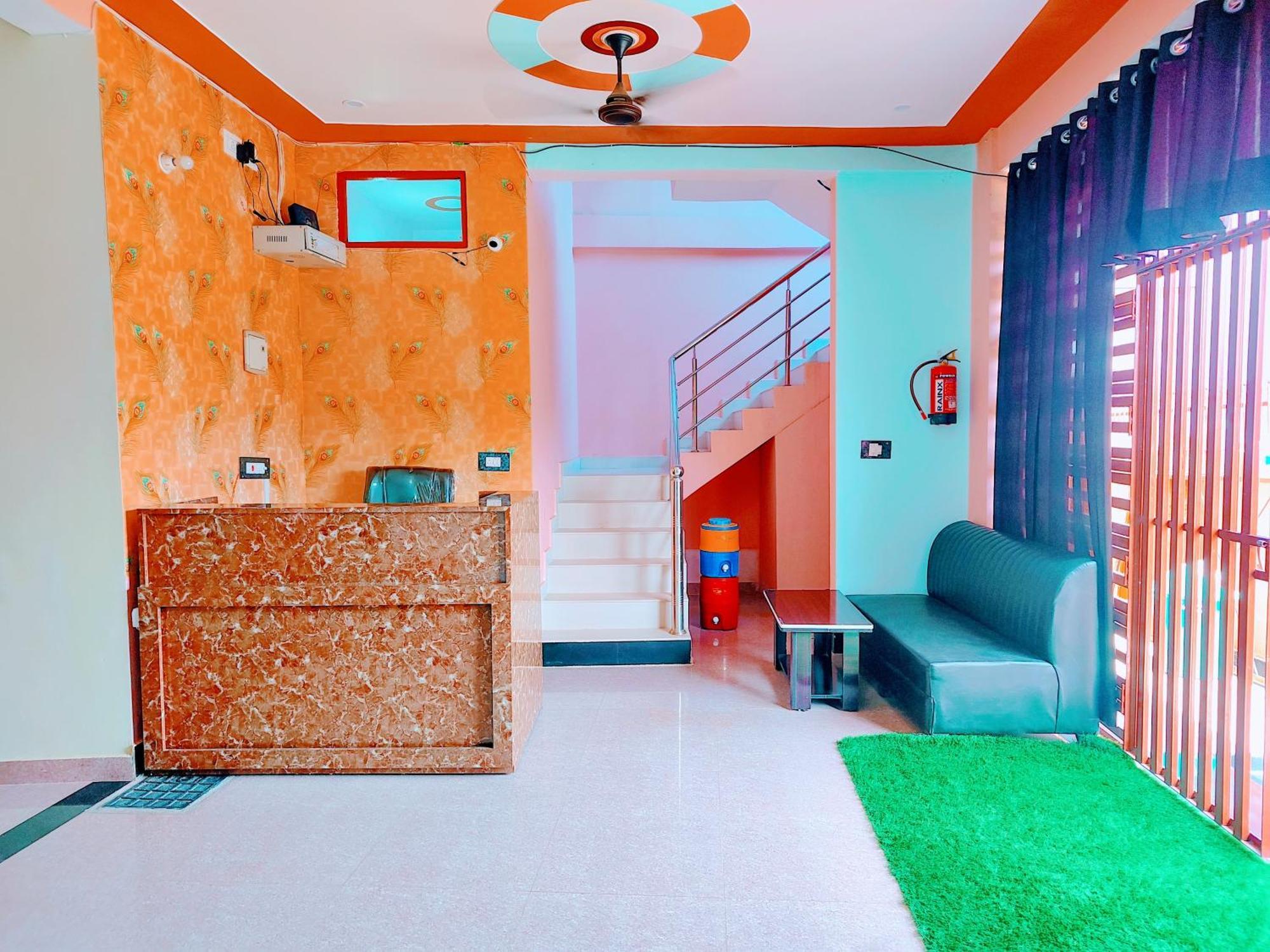 Hotel Raghukul Ayodhya المظهر الخارجي الصورة